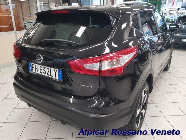 NISSAN Qashqai 1.5 dCi N-Connecta