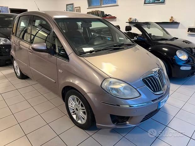 Lancia MUSA 1.4 Oro Ecochic GPL