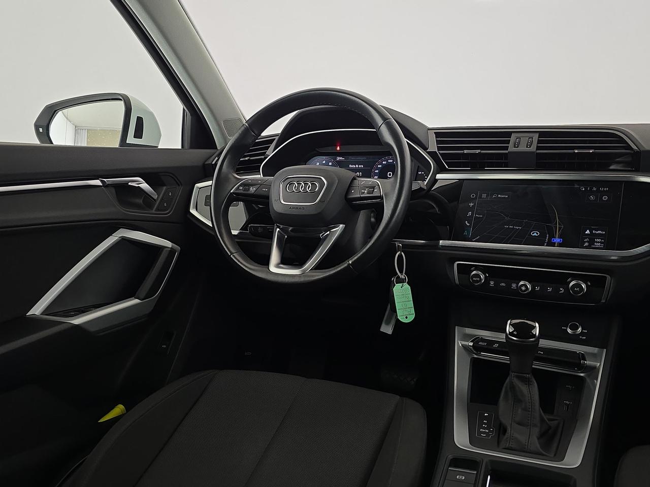 Audi Q3 sportback 35 1.5 tfsi mhev business plus s-tronic