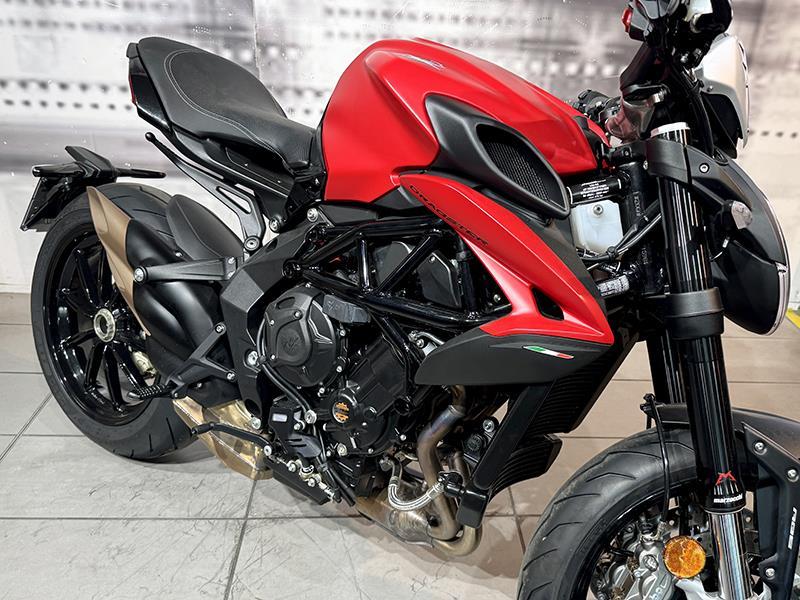 MV Agusta Dragster 800 Rosso