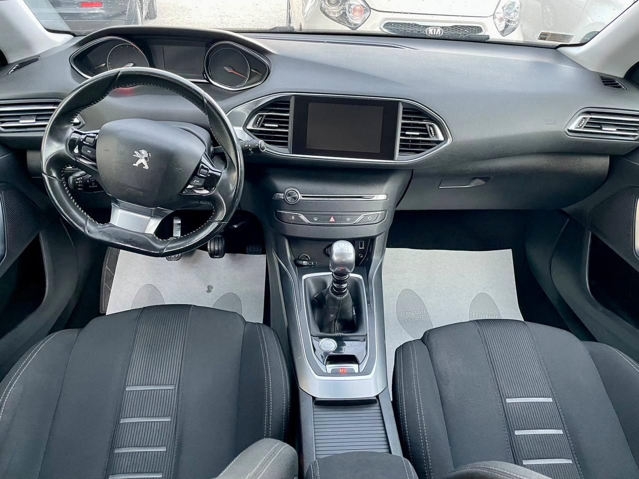 PEUGEOT 308 1.6 HDI ALLURE - 2014