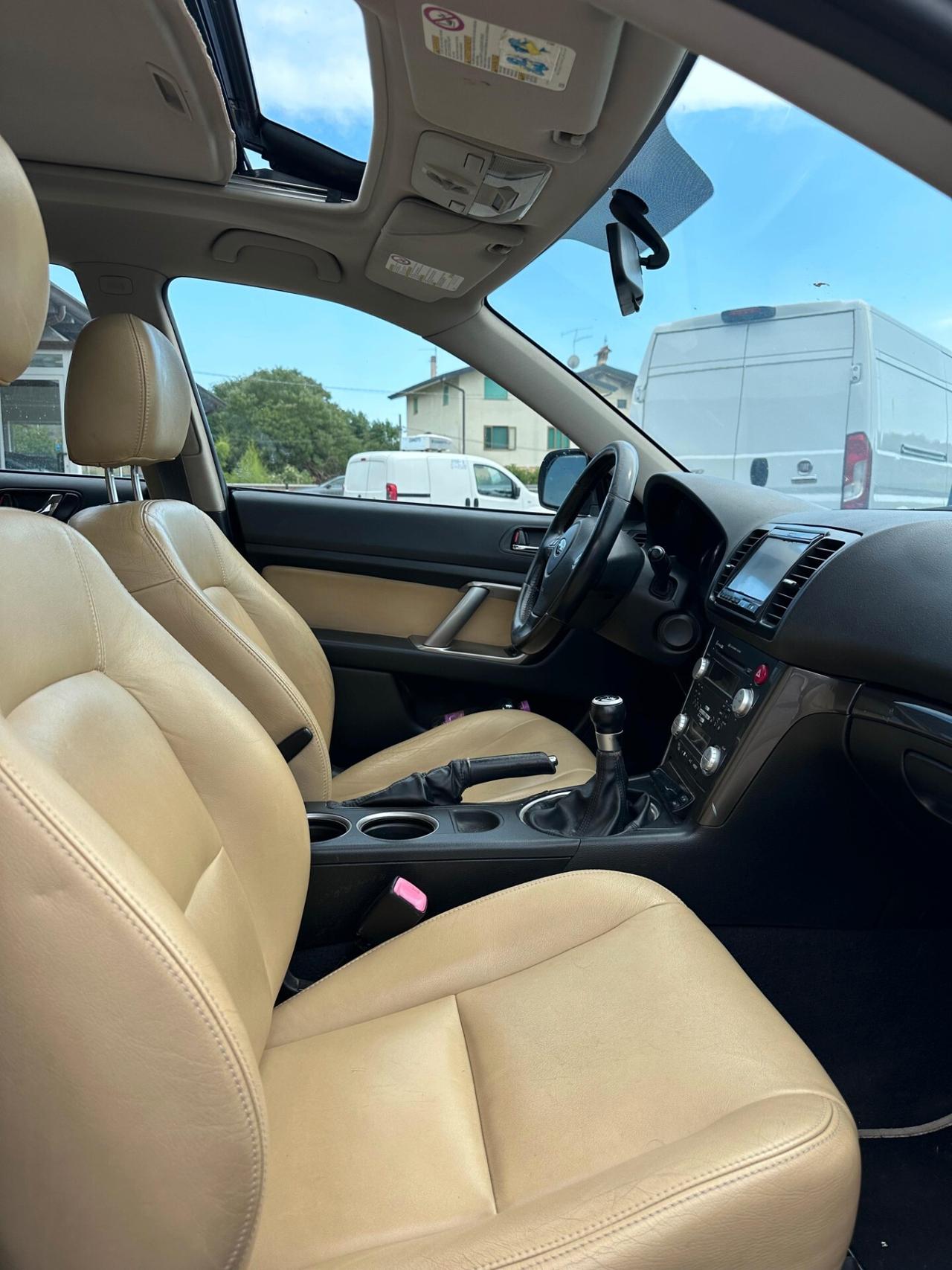 Subaru OUTBACK 2.0D 16V CM