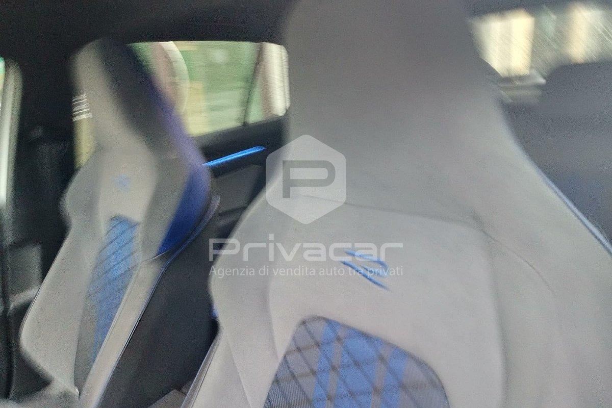 VOLKSWAGEN Golf 2.0 TSI DSG 4Motion R