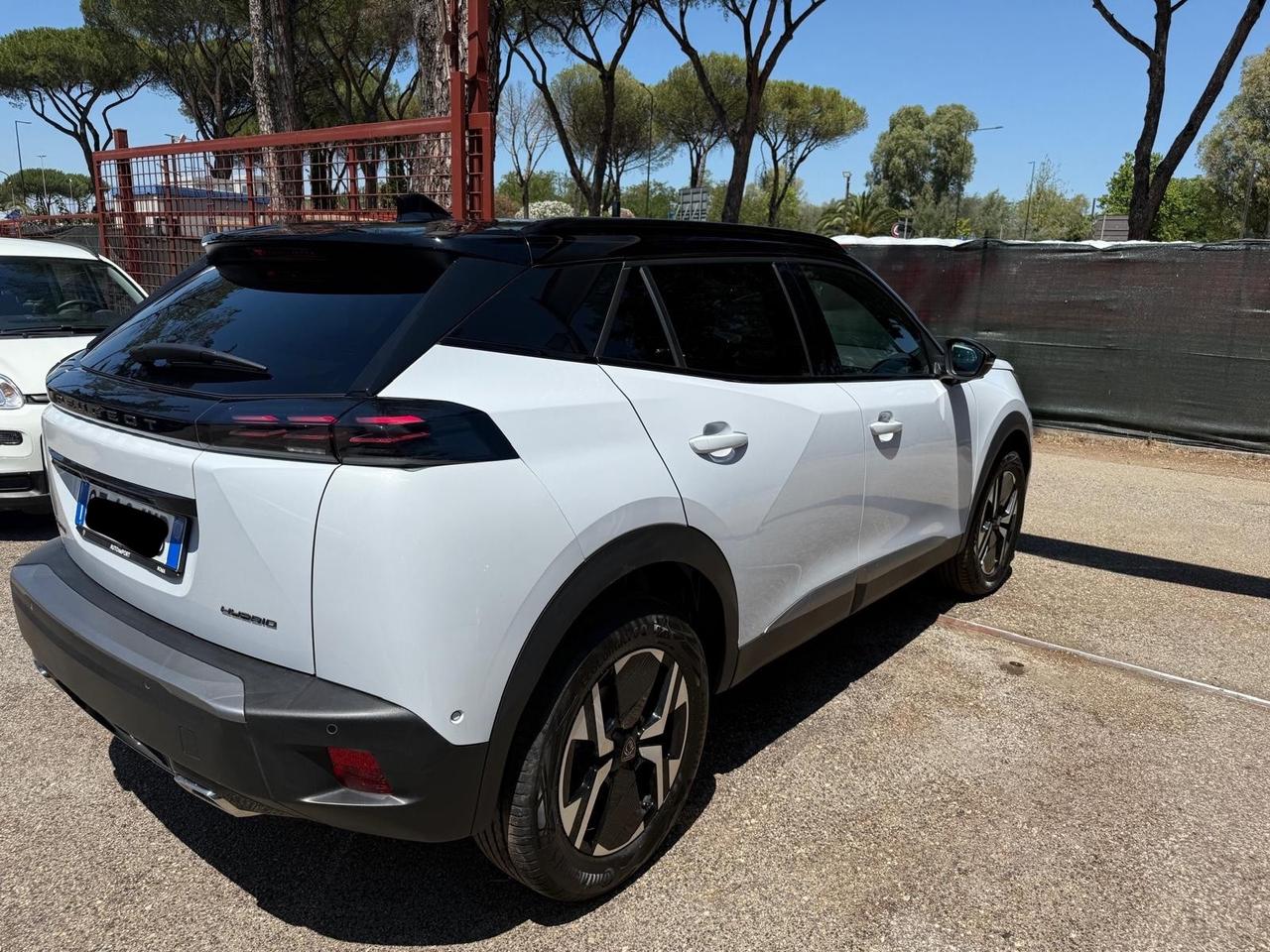 Peugeot 2008 Hybrid 145 e-DCS6 GT *PROMO*