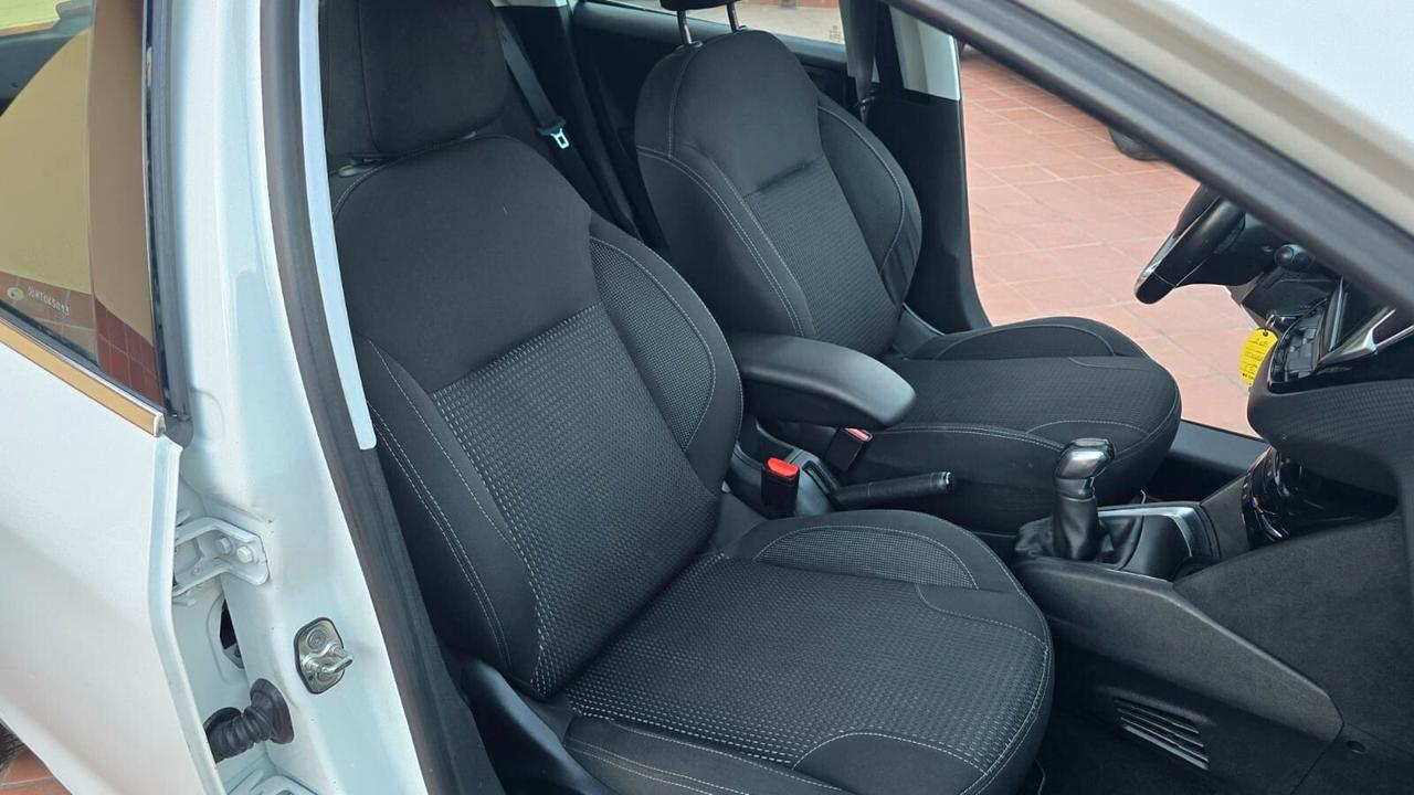 Peugeot 208 BlueHDi 75 5 porte Allure