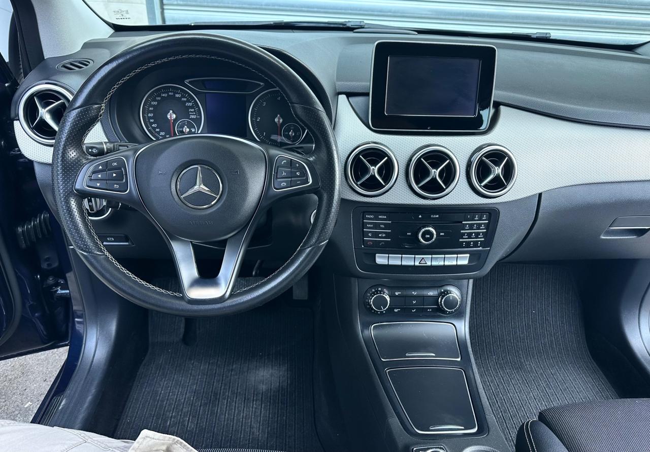 Mercedes-Benz B 180d 1.5 109cv Automatic Premium