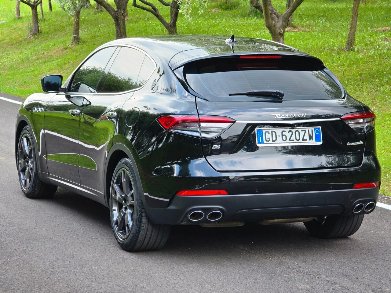 Maserati Levante V6 AWD 350 CV BENZINA - 2021