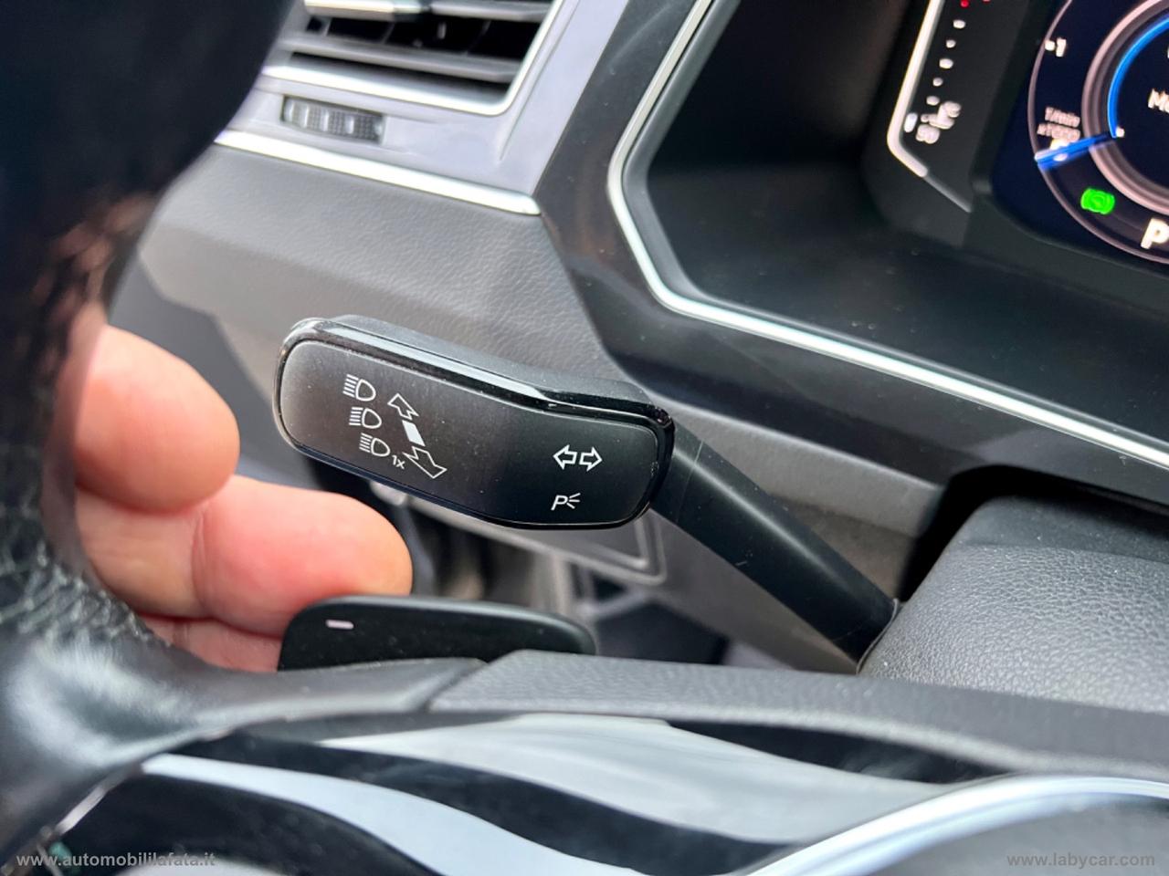 VOLKSWAGEN Tiguan 2.0 TDI DSG Advanced BMT 10/2020 66200 KM