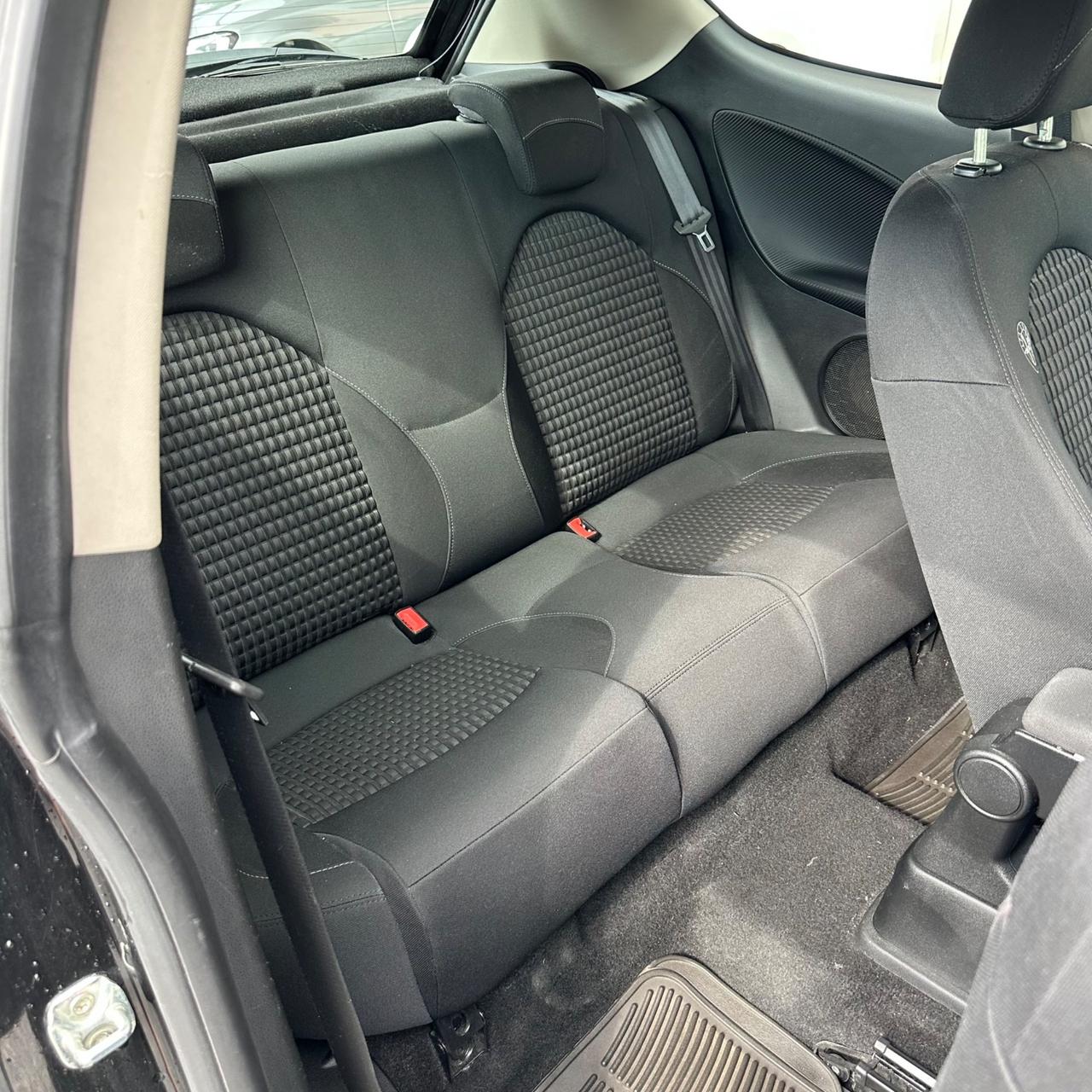 Alfa Romeo MiTo 1.4 T 120 CV Distinctive Sport Pack