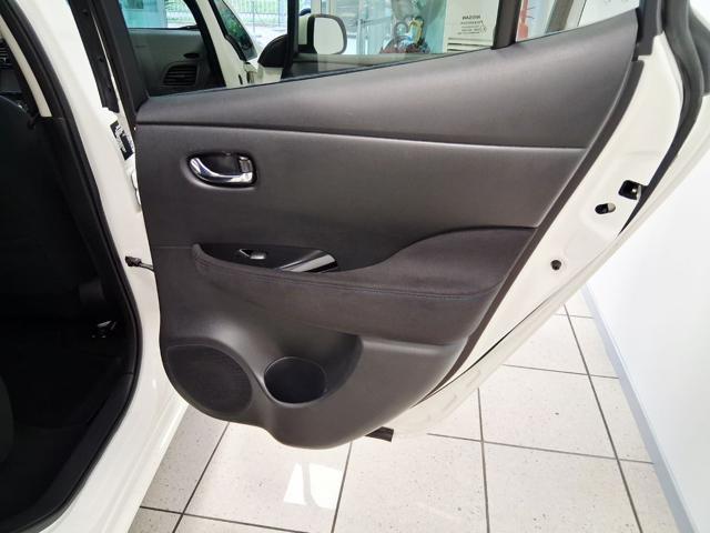 NISSAN Leaf Acenta 30KWh