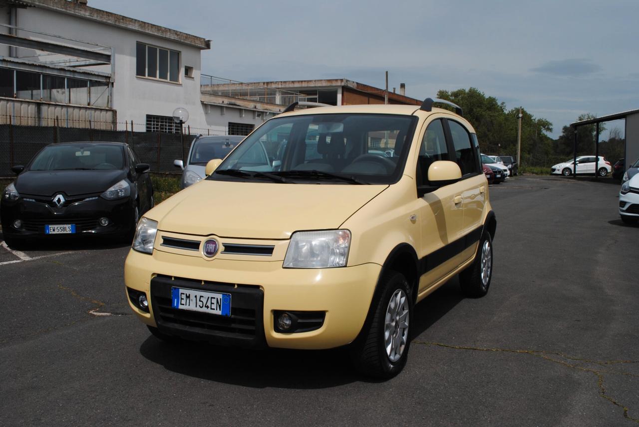 Fiat Panda 1.2 4x4 Climbing