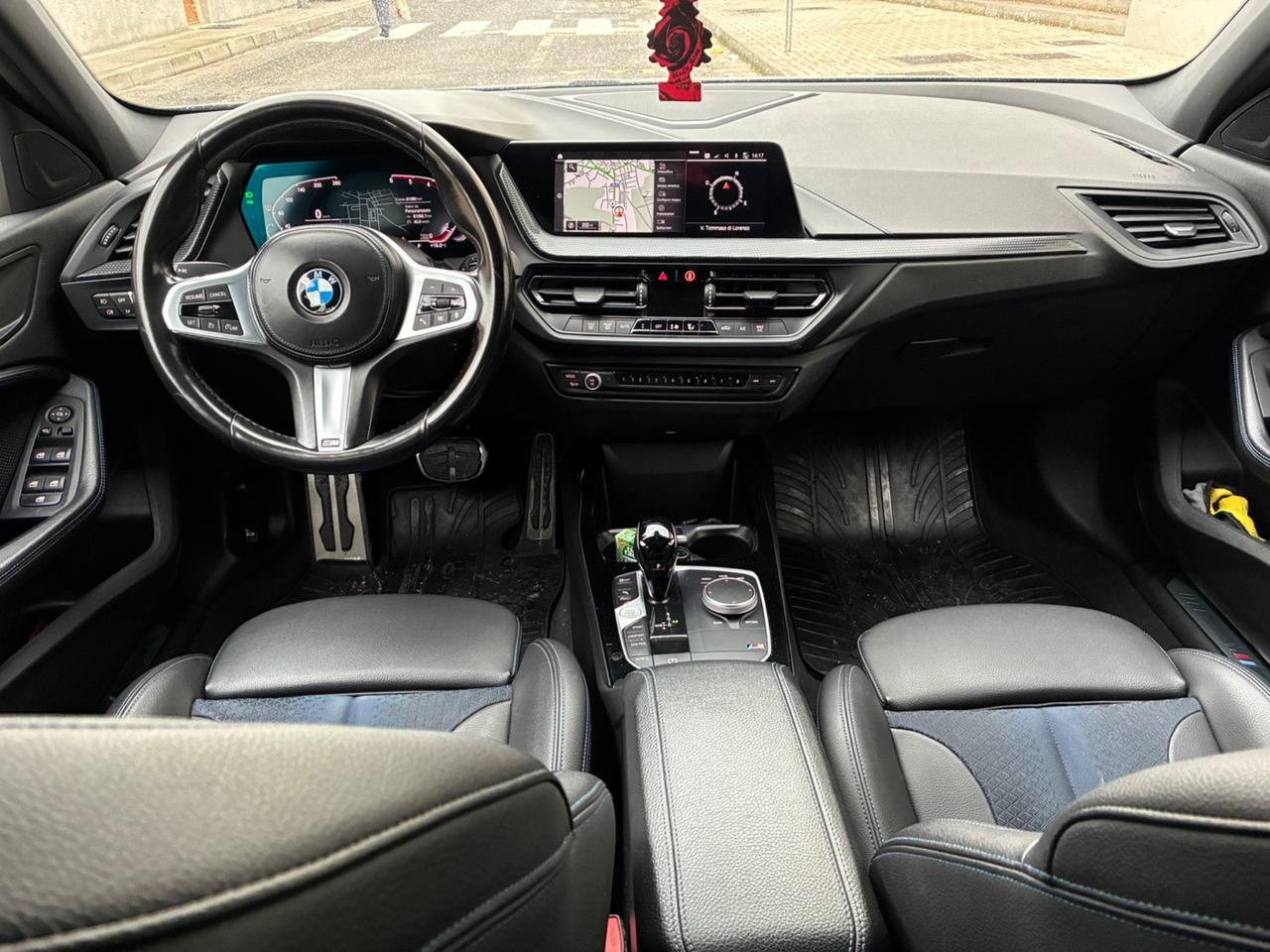 Bmw 116 116d 5p. Msport