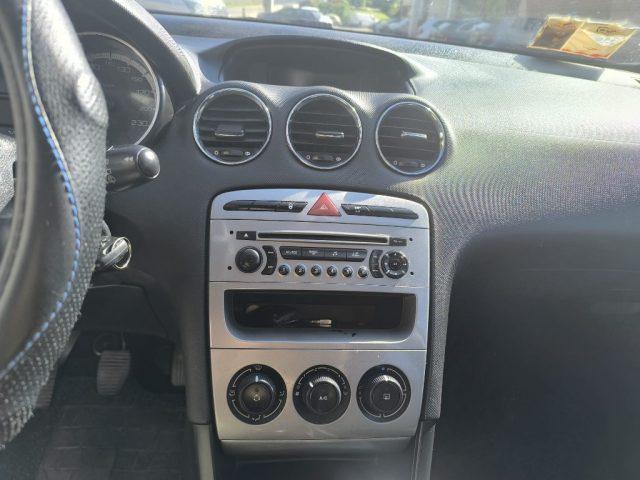 PEUGEOT 308 1.6 HDi 90CV 5p. adatta a NEOPATENTATI