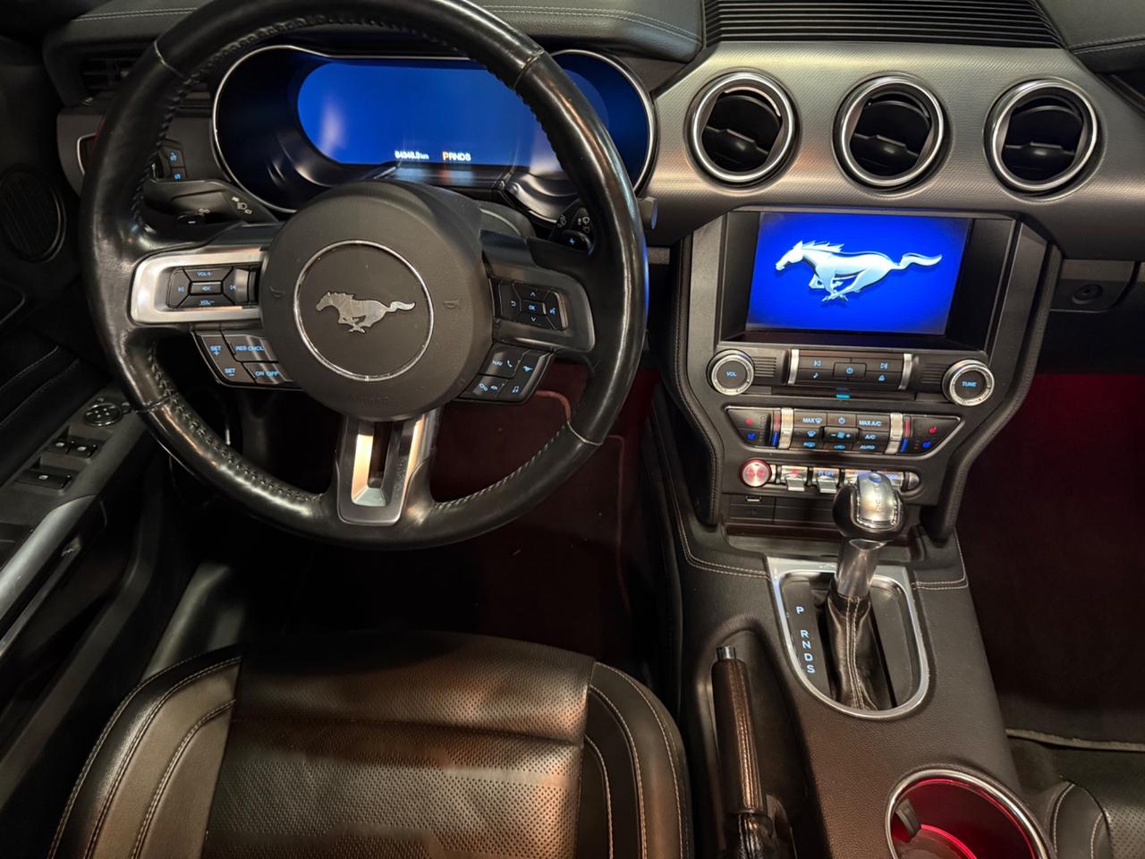 Ford Mustang Cabrio 2.3 NO SUPERBOLLO