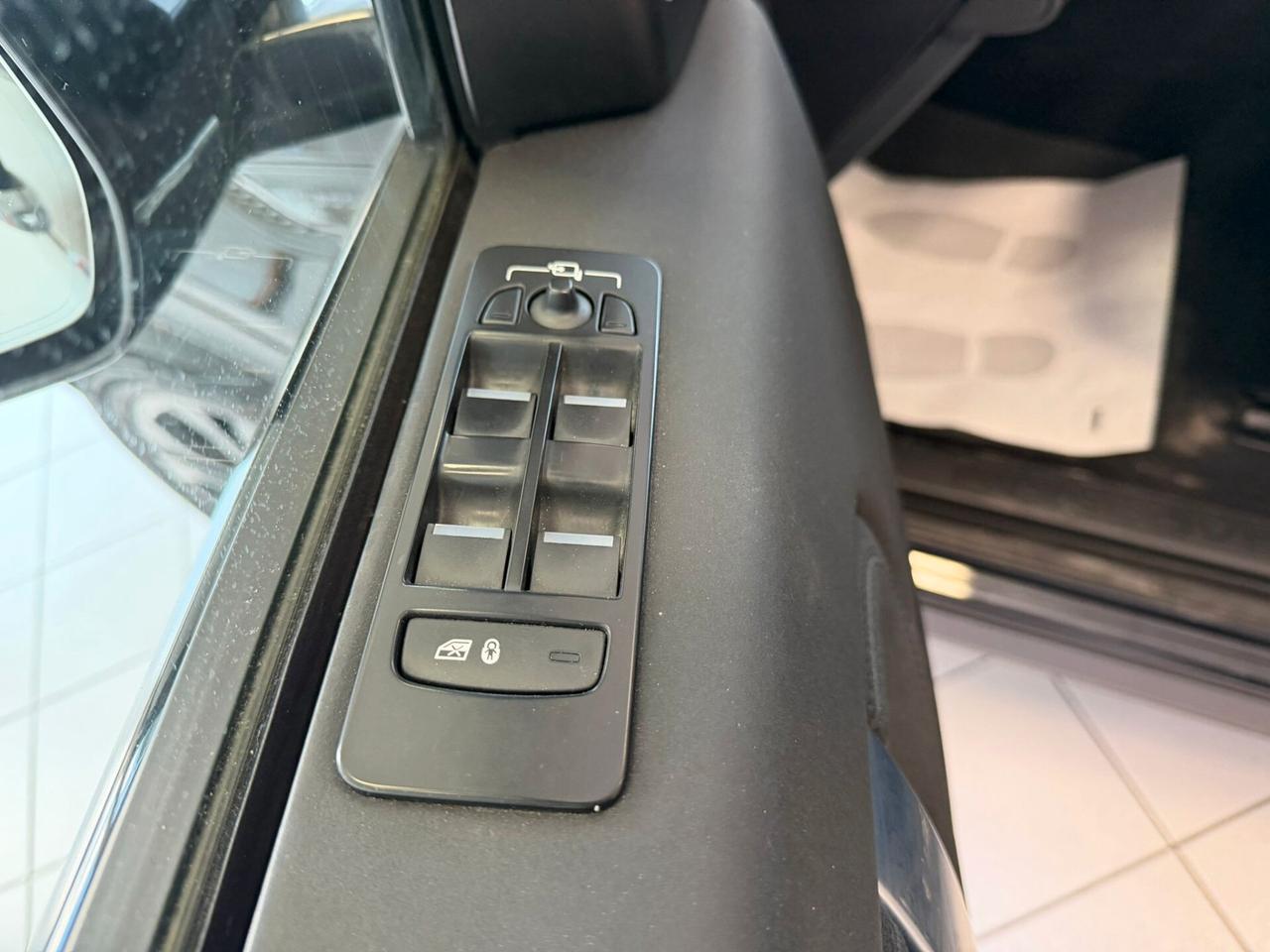 LR Discovery Sport 2.0D mhev AWD 2020