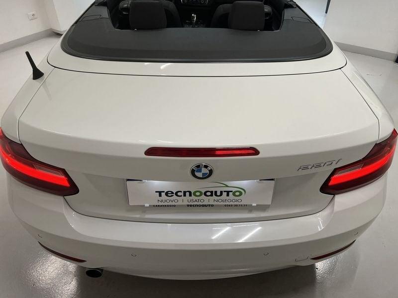 BMW Serie 2 Cabrio 220i Cabrio Advantage Steptronic