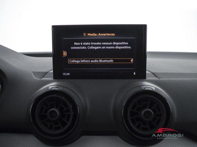 AUDI Q2 Q2 1.6 TDI S tronic Business