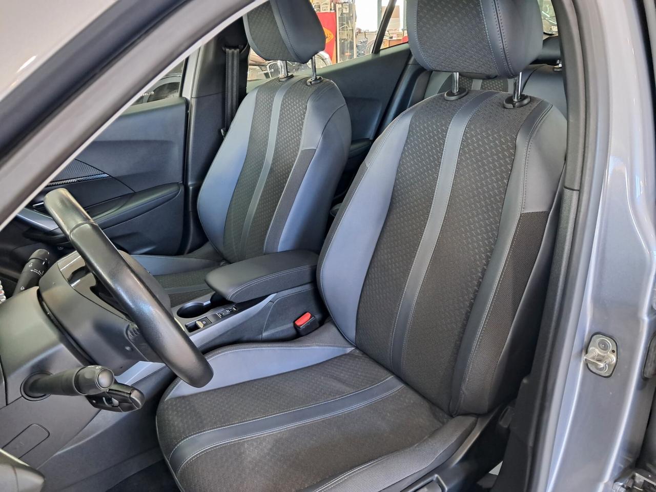 Peugeot 2008 PureTech 100 S&S Allure