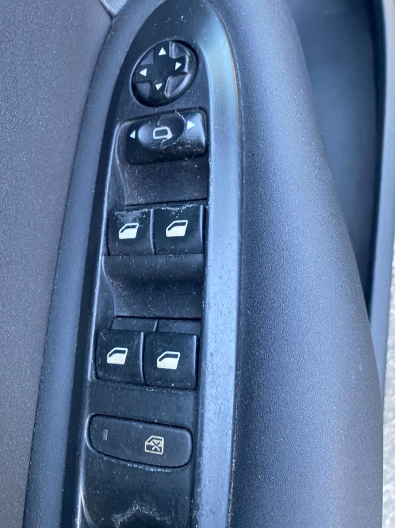 Citroen C4 GPL 2012 Full TAGLIANDATA