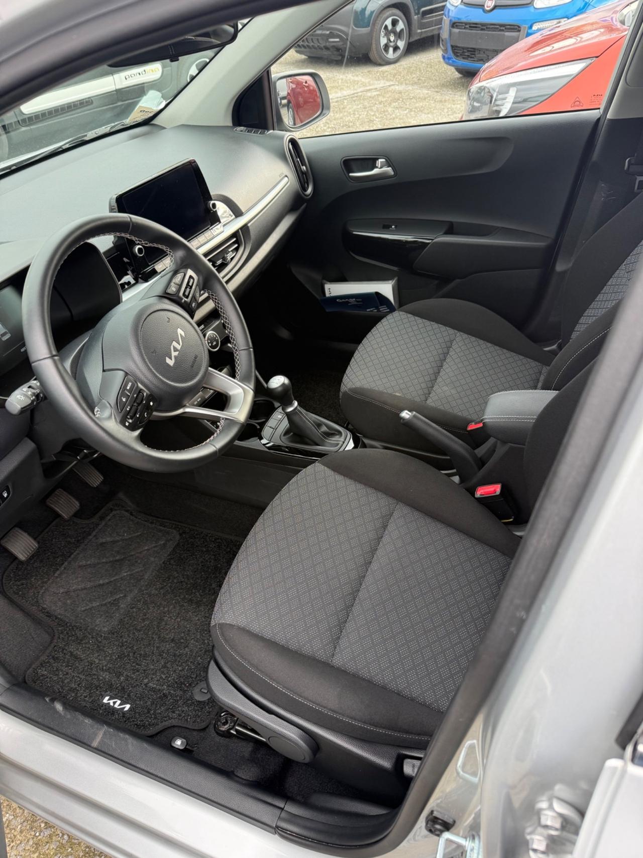 Kia Picanto 1.0 12V 5 porte AMT Urban