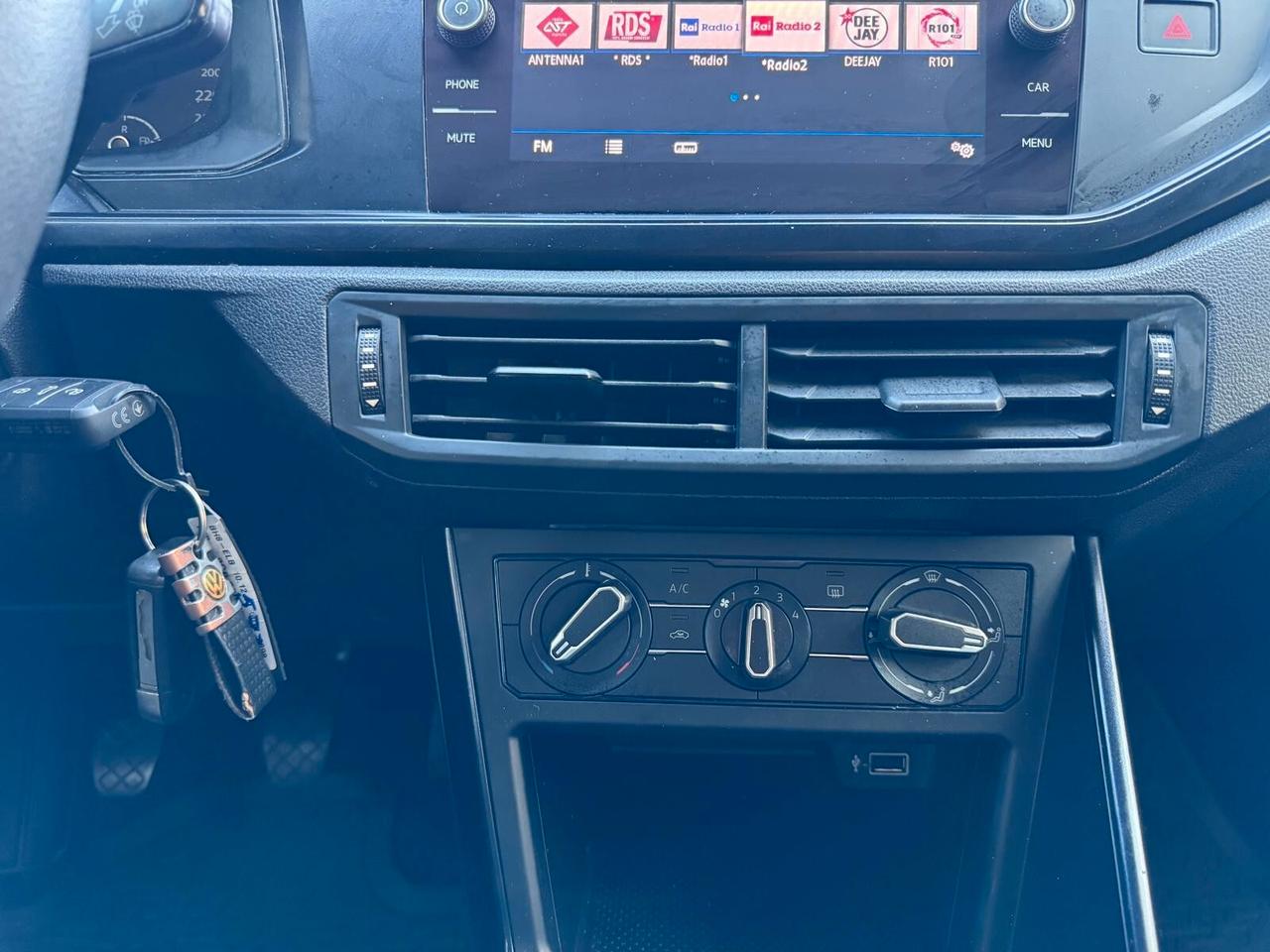 VW POLO 1.0 TGI 5p. TRENDLINE 66kw NEOPATENTATI