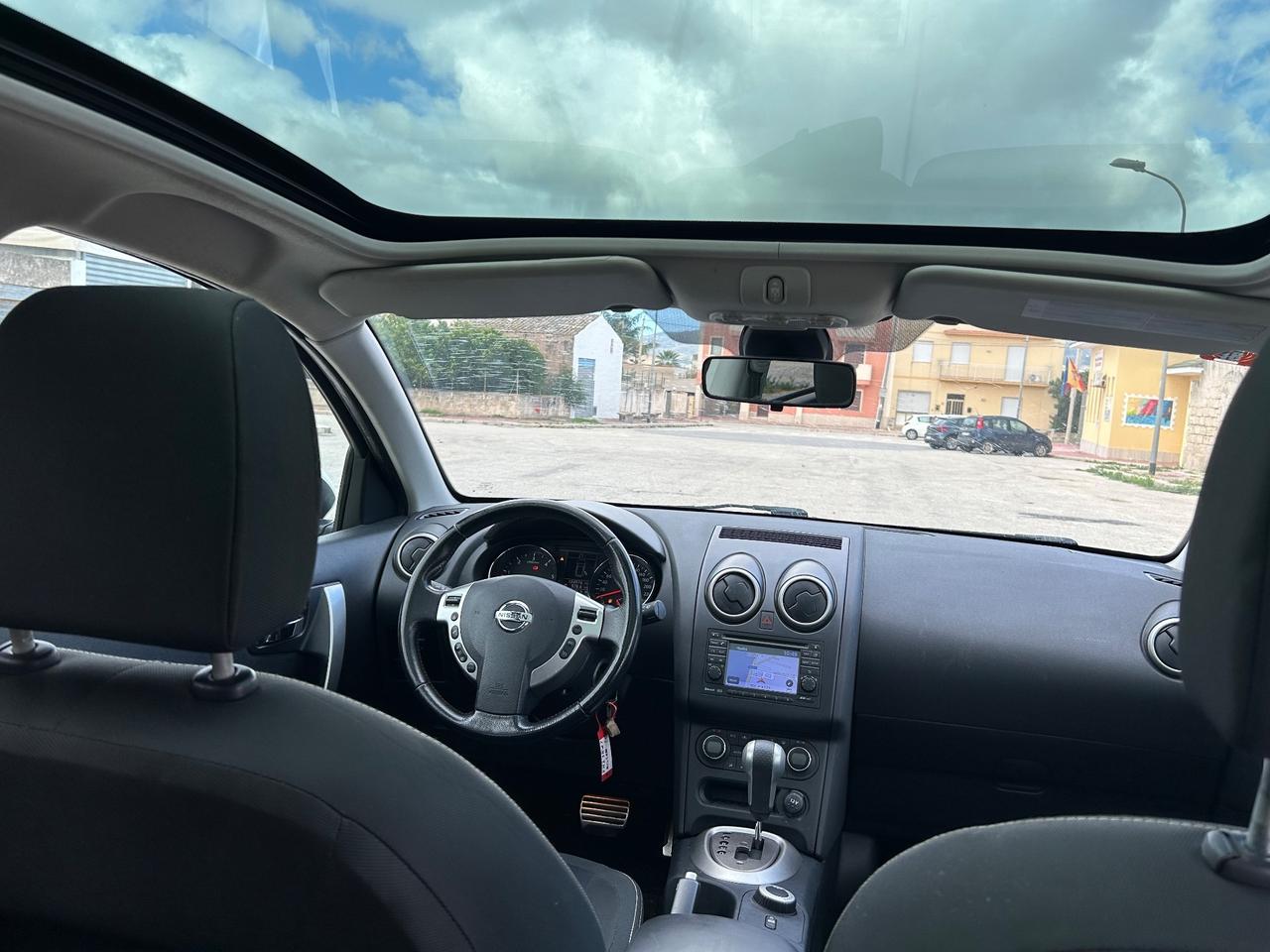 Nissan Qashqai 2.0 dCi DPF Tekna