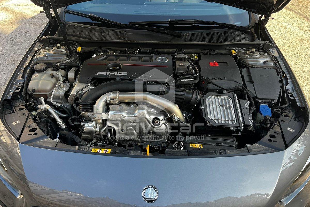 MERCEDES A 35 AMG 4Matic Premium Plus