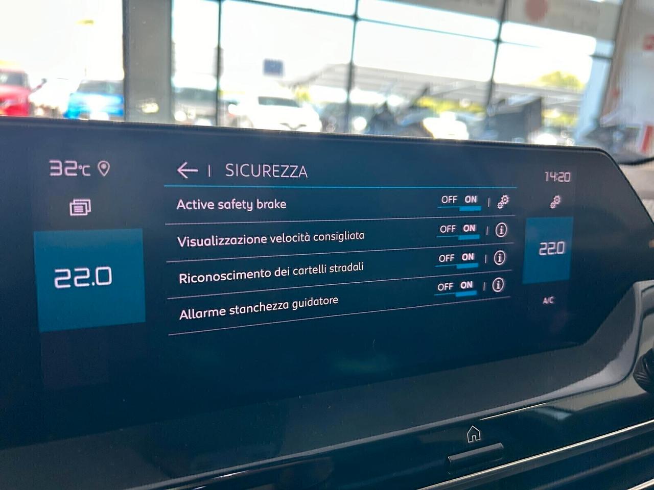 Citroen C4 FEEL PACK PureTech 130 6mt SPOTICAR