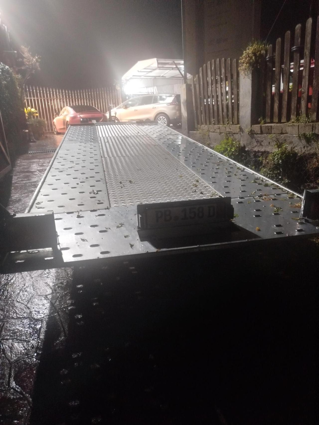 RIMORCHIO TEMARED CARKEEPER 5820S/3 RIBALTABILE A 3 ASSI