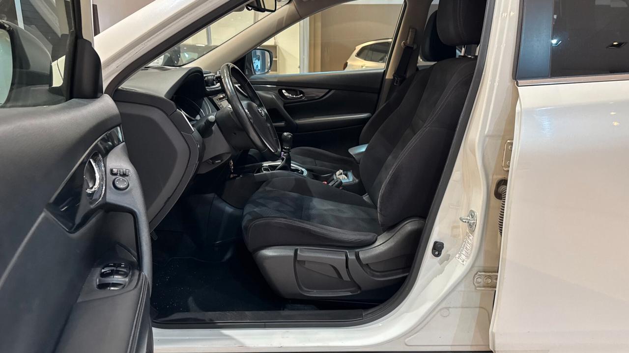 Nissan X-Trail 1.6 dCi 2WD Tekna - 2015