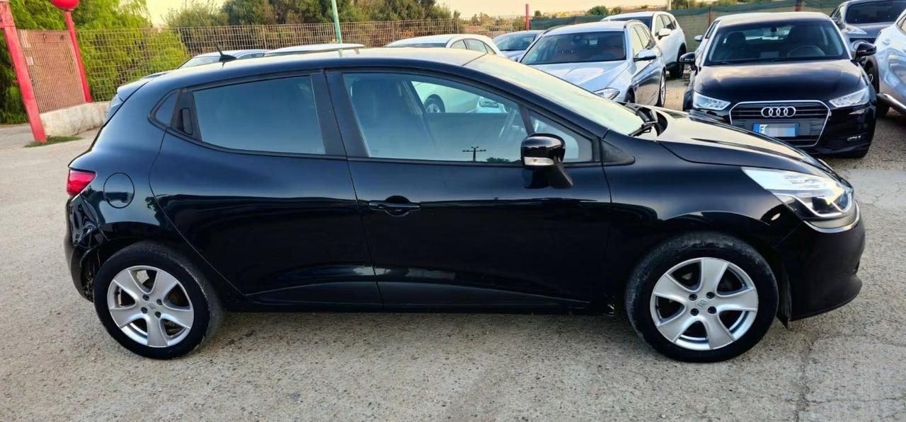 Renault Clio 1.5 dCi 8V 75CV 5 porte Live