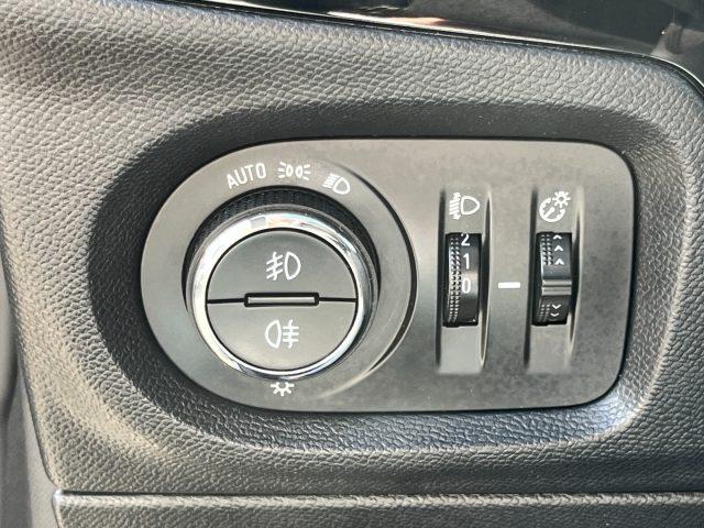 OPEL Corsa 1.2 Elegance