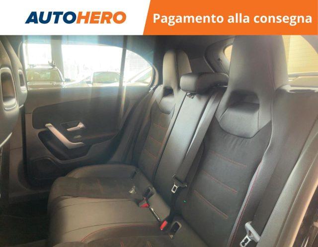 MERCEDES-BENZ A 180 d Automatic Premium
