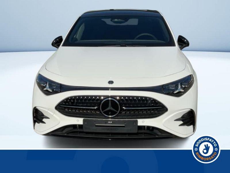 Mercedes-Benz CLA 220 Automatic 4Matic Coupé AMG Line Premium