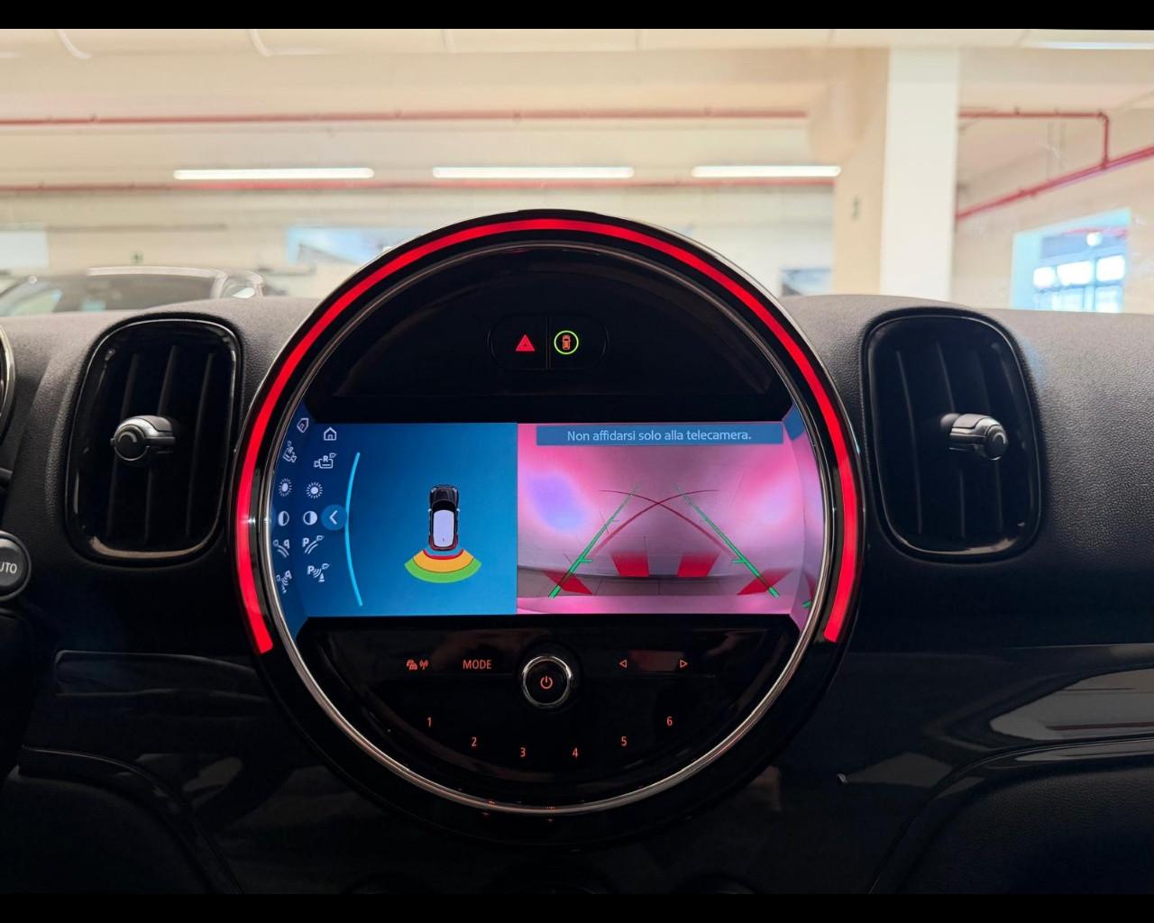 MINI Mini Countrym.(F60) - Mini 1.5 Cooper Business Countryman