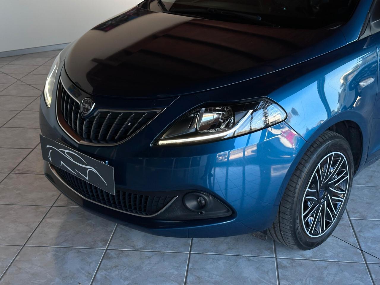 Lancia Ypsilon 1.0 FireFly 5 porte S&S Hybrid Gold