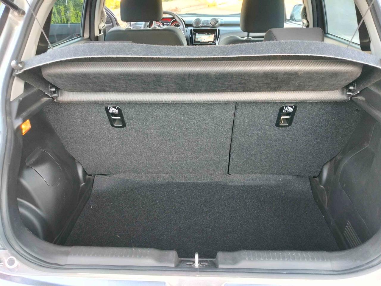 Suzuki Swift 1.2 Hybrid Top