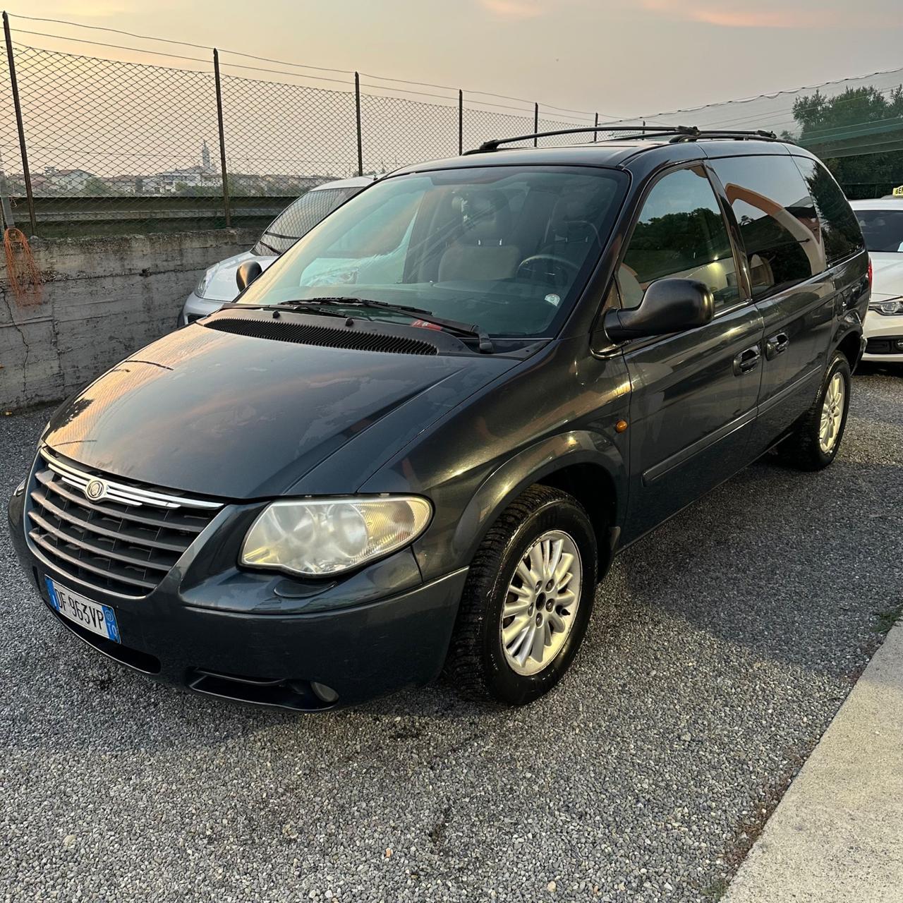 Chrysler Voyager 2.8 CRD cat LX Leather Auto