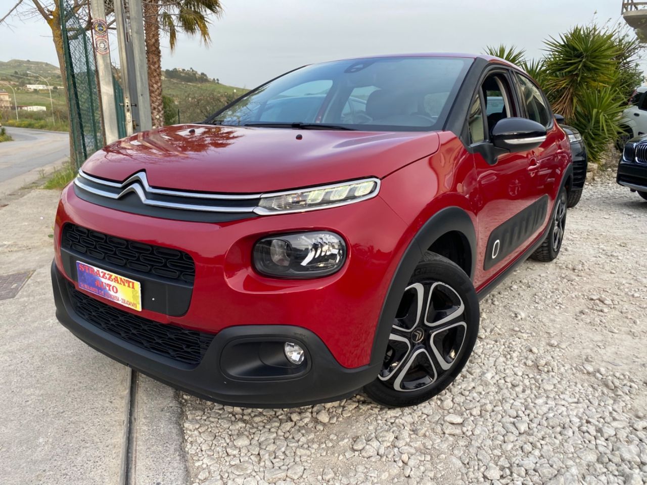 Citroen C3 BlueHDi75cvS&amp;S Shine AIRBUMP/LED2018