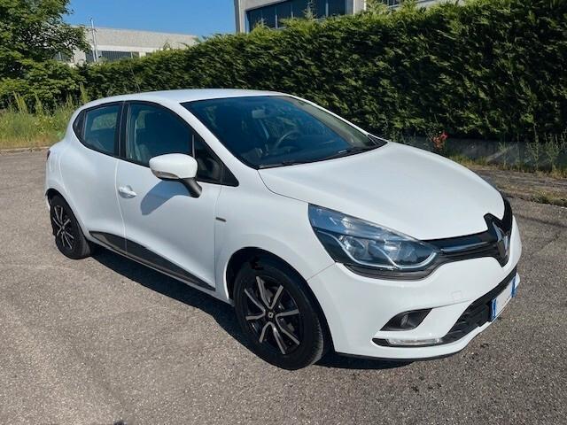 Renault Clio TCe 12V 90 CV 5 porte Limited