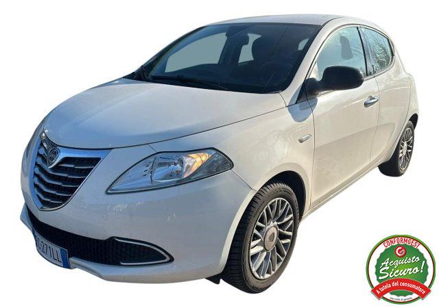 LANCIA Ypsilon 1.2 69 CV 5 porte Gold