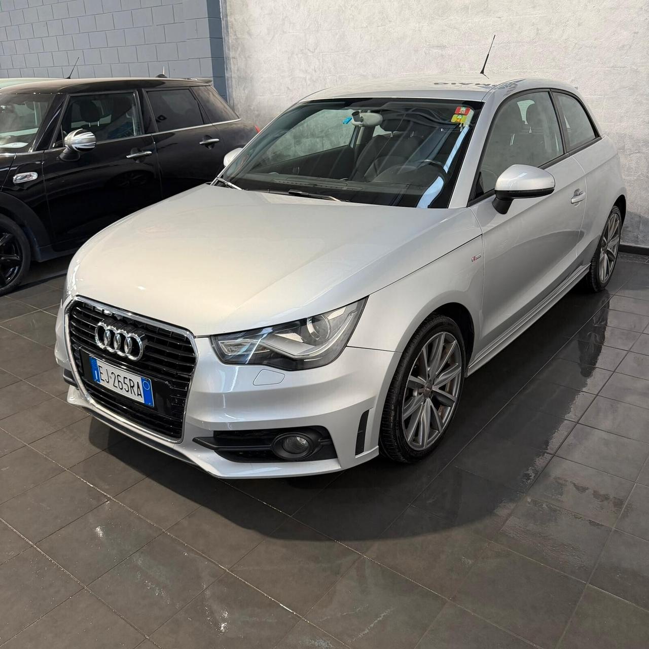 Audi A1 1.4 TFSI S-LINE