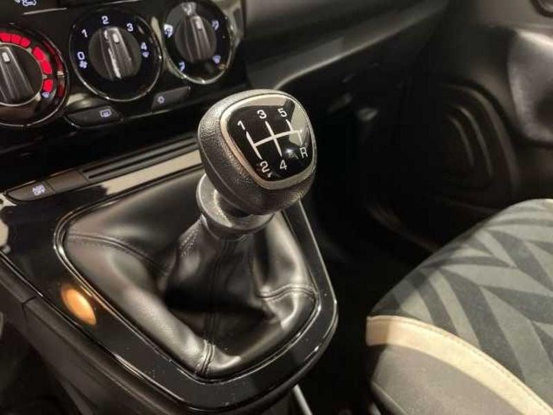 Lancia Ypsilon III 2015 1.2 Gold ecochic Gpl 69cv my16