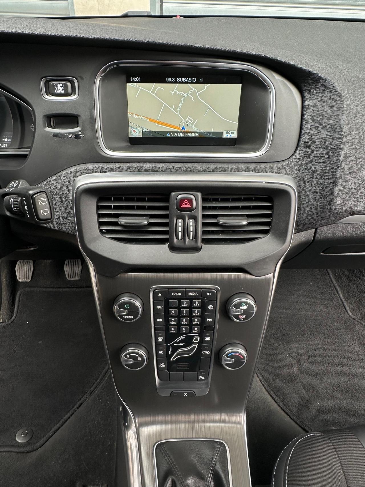 Volvo V40 D2 ‘eco’ Momentum 2.0 diesel 120cv