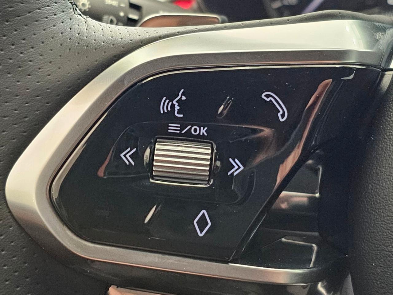 Jaguar F-Pace 2.0 D 204 CV AWD aut. R-Dynamic SE