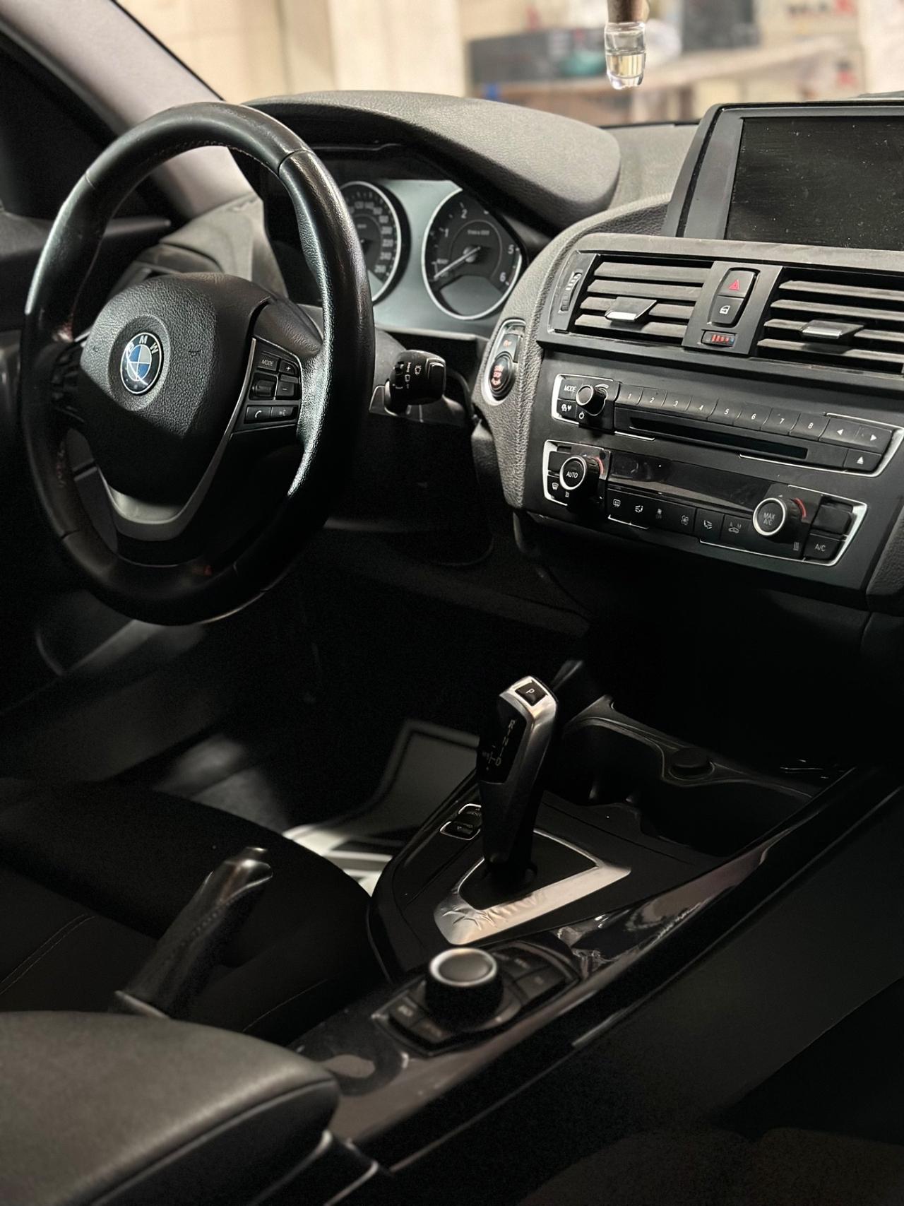 Bmw 116d 2.0 DIESEL 2015