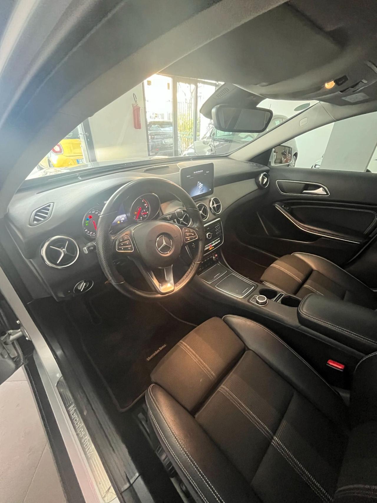 Mercedes-benz GLA 200 GLA 200 d Automatic 4Matic Sport