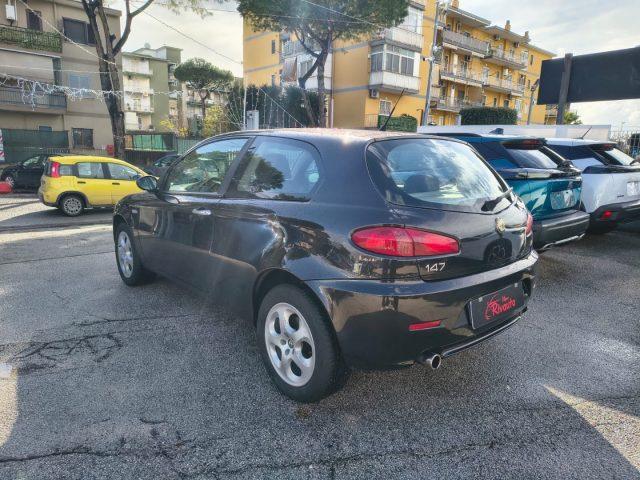ALFA ROMEO 147 1.9 JTD 120CV 3 porte Exclusive