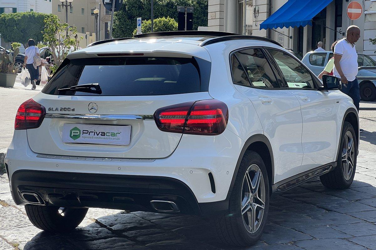 MERCEDES GLA 200 d Automatic Premium