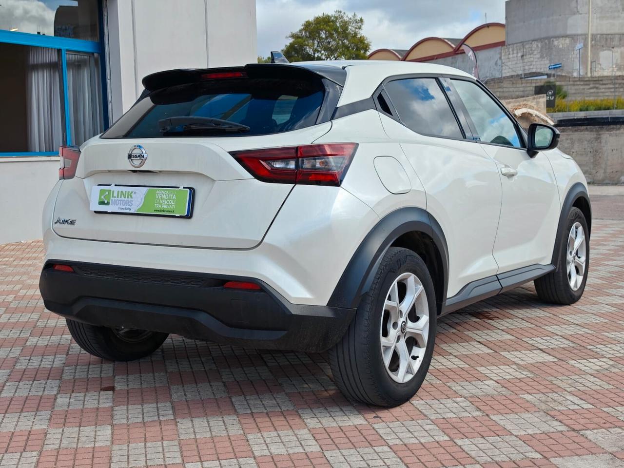 Nissan Juke 1.0 DIG-T 117 CV N-Connecta